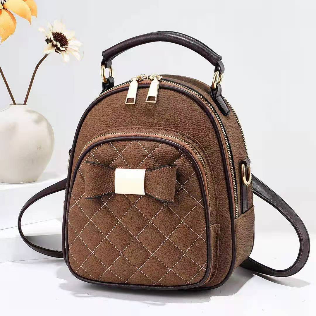 Rucsac Geanta Fashion brown din piele eco cu buzunar exterior si fundita ACRD224